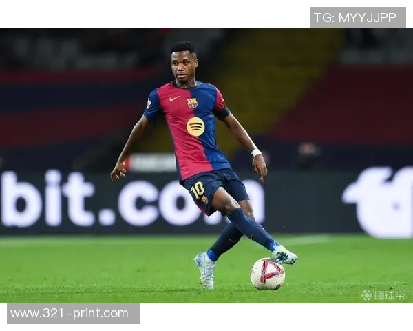 巴萨宣布签下巴黎前锋，引援成功增强进攻实力