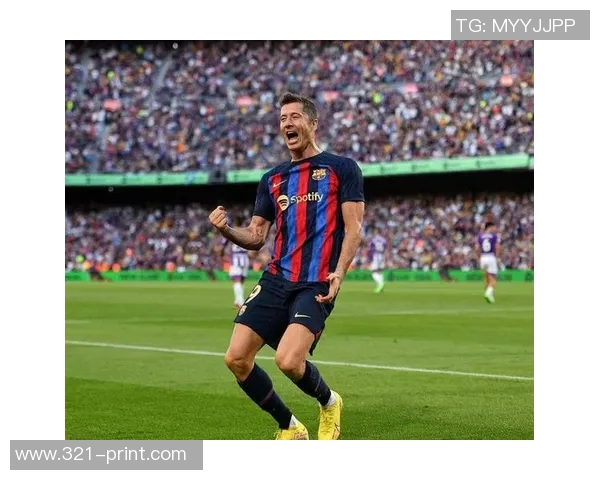 巴塞罗那俱乐部有望签下国际巨星，引发球迷热议