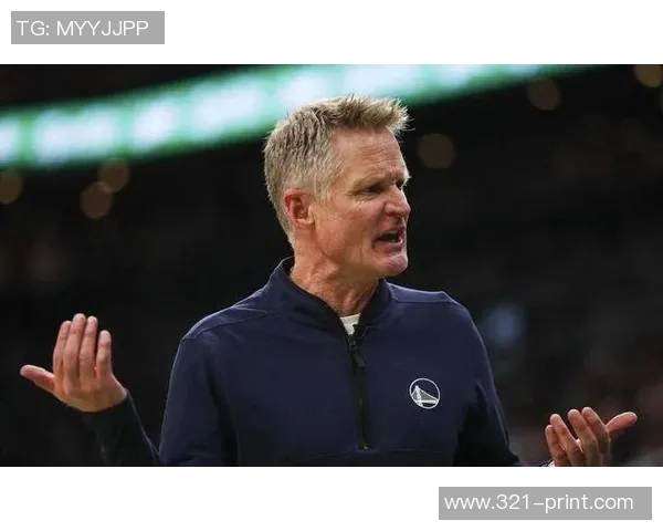 勇士主帅斯蒂夫-科尔当选年度最佳教练：智慧与激情的完美融合