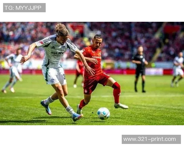 沙尔克04客场1-1法兰克福，保持不败坚挺劲旅表现稳健