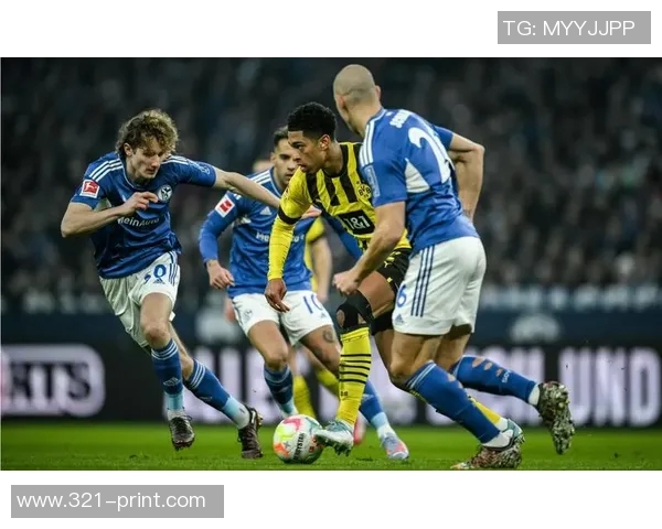 沙尔克04击败法兰克福，德甲积分攀升，瞄准前四名位置