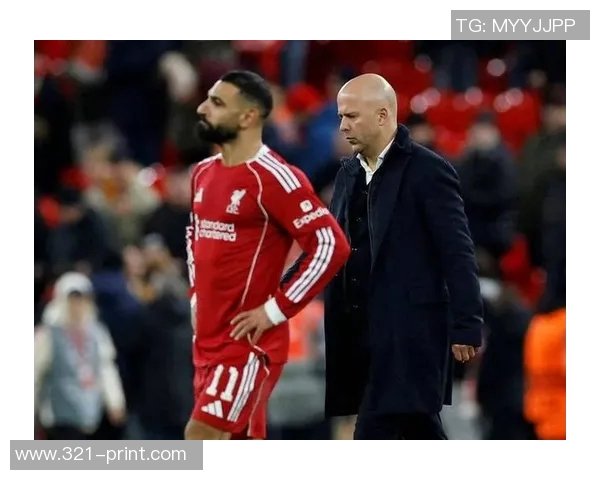 英格兰球队利物浦在欧冠赛场上遭遇困境,主帅克洛普面临挑战,球队能否翻盘? 英格兰球队利物浦在欧冠赛场上遭遇困境,主帅克洛普面临挑战,球队能否翻盘?