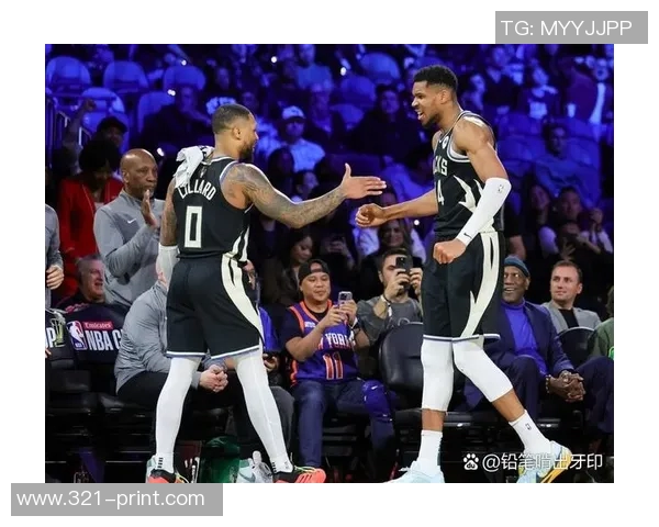 尼克斯签下自由球员贝克：球队新星引爆纽约篮球热潮