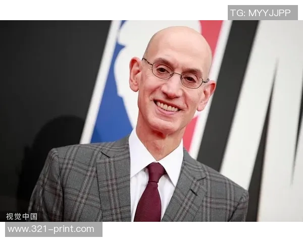 火箭队主帅瓦隆迪被解雇，莫雷临时执掌夏季联赛