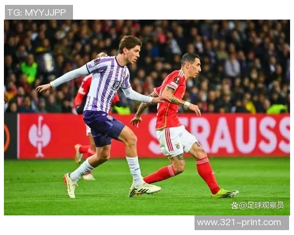 阿贾克斯与赫尔城激战在即球迷期待精彩对决与精彩进球